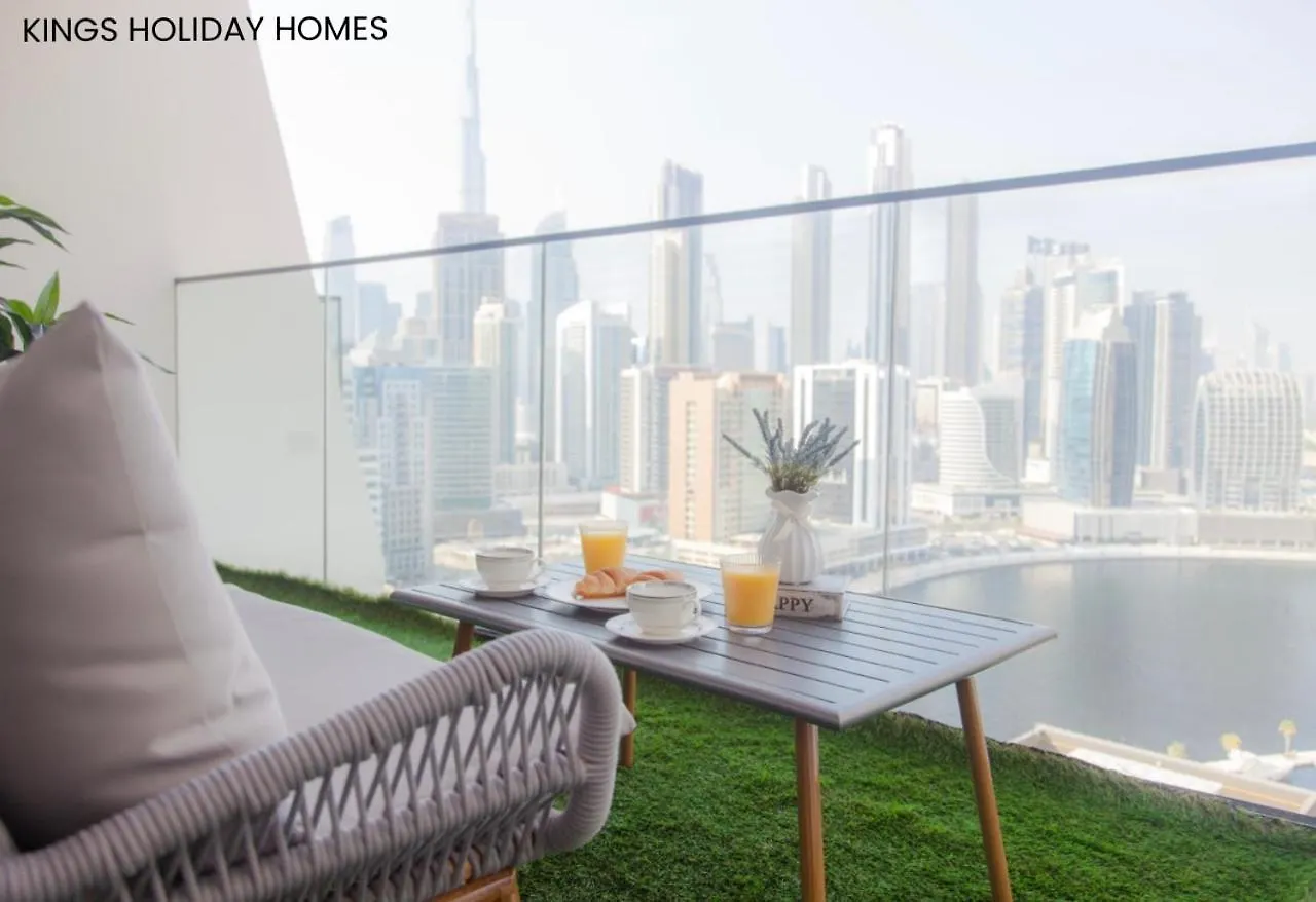 Гостевой дом Binghatti Canal With Private Jacuzzi Burj Khalifa View Kings Дубай