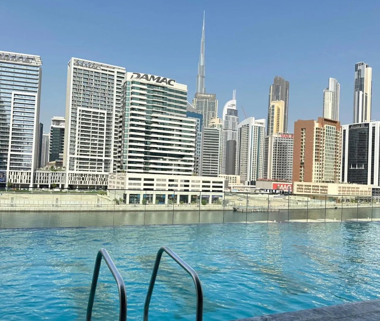 Binghatti Canal With Private Jacuzzi Burj Khalifa View Kings Дубай